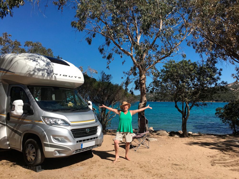 assurance camping car