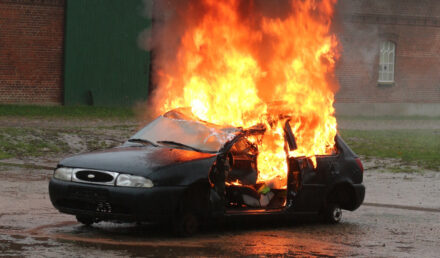 voiture brûlée